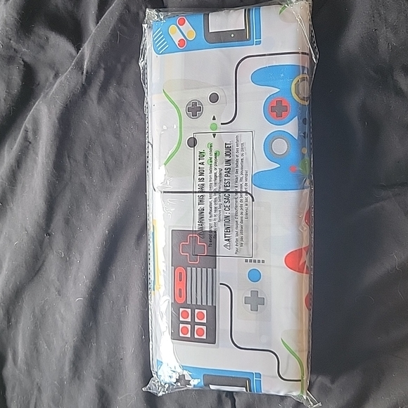 Gaming shower curtain - Picture 2 of 2